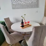 Relax * سبليت